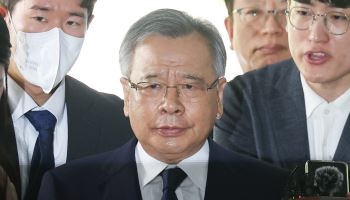 '대장동 일당 로비 의혹' 박영수 전 특검, 항소심 징역 12년 구형