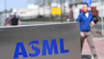 ASML, 2분기 호실적…AI훈풍에 연간 매출 전망 또 상향