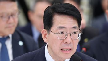 북극항로 시범운항 8월말 부산서 출발…해양수도 조성도 본격화