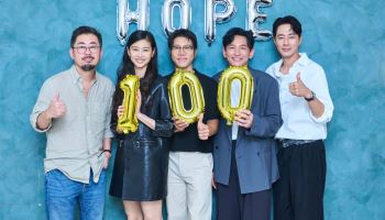 '호프', 개봉 3일 만에 100만 돌파… 올해 최단 기록