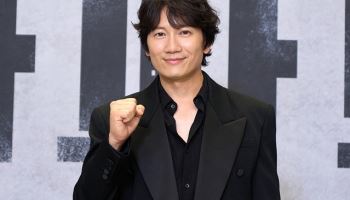 '아파트' 흥행 이끄는 지성, 이번엔 '뉴스룸' 뜬다