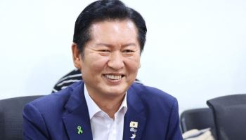 정청래 "만나는 사람마다 '괜찮냐'고 해…1인1표 믿고 가겠다"