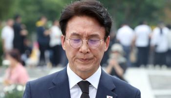 김민석 "서이초 3주기…교권 보호 제도 계속 보완"