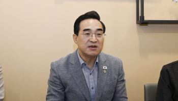박홍근 "반도체 호황 지속 가능성 커…추가세수, 청년 투자 최우선"