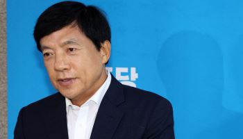 14명 중 8명만 산다…민주 최고위원 예비경선 '계파전' 격화