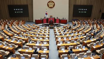 ‘특검 연장’ 놓고 필리버스터 정국…원 구성도 ‘안갯속’