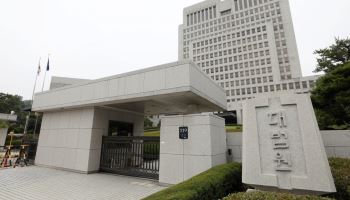 형이 동생 때리는데 방치, 결국 사망…계부 징역 13년 확정