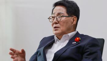 與박지원 "유시민 고장난 녹음기…내란세력 득 되게 하는 것"