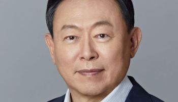 신동빈, 420억원 규모 롯데쇼핑 지분 매도…"유동성 확보 목적"