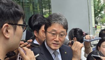 박윤영 KT 대표 "티빙-웨이브 합병 요청 오면 이익 따져 결정"