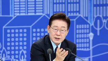 李 “부동산, 미래 위해 할 일은 해야…불만 최소화하며 제도 설계”