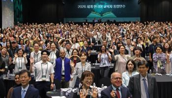 K컬처 시대에 걸맞게…한국어 규범, 38년 만에 손본다[세계로 퍼지는 한국어]①