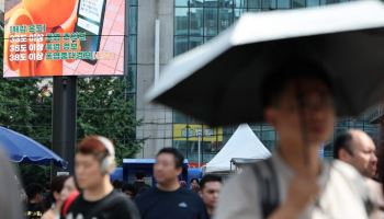 39도 넘나드는 폭염에…두 달 새 1300명 온열질환 응급실行