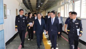 청주교도소 찾은 인사혁신처 차장…교정공무원 애로사항 청취
