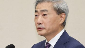신현송 "물가 상당기간 목표 웃돌 것…금리인상 기조 이어갈 필요"
