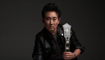 이승철 "40년째 현역이라 행복…우즈와 만든 신곡도 기대해주세요"[인터뷰]①