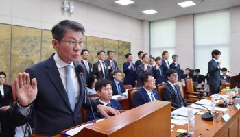 답변 막고 호통만…축구협회 따지던 국회 청문회 오히려 ‘자살골’