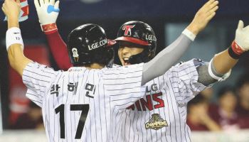오스틴 추격포, 송찬의 역전포…LG, 후반기 첫 위닝시리즈