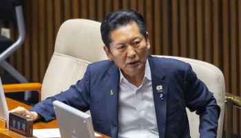 정청래 "검찰개혁 완성, 역사적인 날…노무현 그립다"