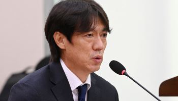 “밖에서 돌 던지지 말고 안에서 벽 허물라”…홍명보 직언, 축구 개혁 불씨 될까