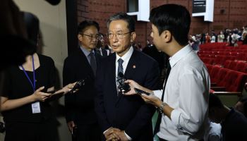 정성호 "빛의 속도로 형소법 개정된 건 처음…부작용 예측 못해"