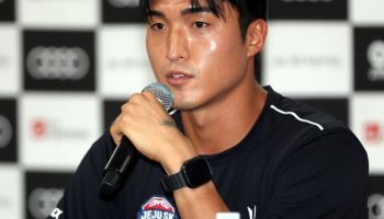 “골키퍼의 혁명 일으킨 선수”…'우상' 노이어와 맞대결 앞둔 제주 김동준의 벅찬 기대