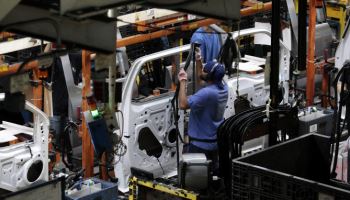 美 7월 제조업 PMI 55.6…4년 만에 최고치
