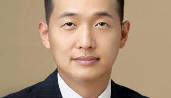 한화솔루션, 김동관 유상증자 참여 소식에 8%대 강세