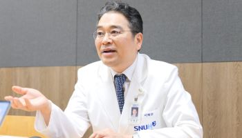 "나이 많다고 수술포기?…건강상태 따른 '맞춤형 치료' 중요"