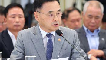 "객관식 문제 못 내겠다"…국교위 "수능 서·논술형 도입해야"