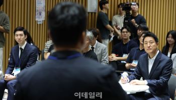 “서울 중심에서 청년·고령층 내쫓기고 자산계층만 들어올 것”