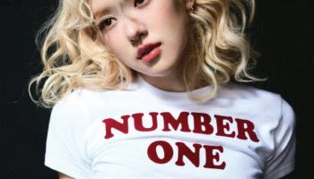 로제, 블랙핑크 10주년 행사 불참설 일축…"오래 전 일정 확보"