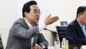 재정정보원 찾은 박홍근…"'모두의 재정' 차질없이 추진"