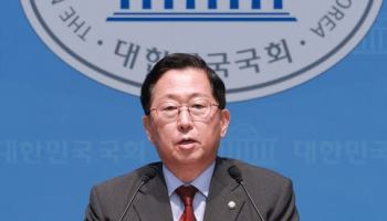 대통령 '육사 출신 쿠데타' 발언에…범야권 '사관학교 통합' 규탄결의안 발의
