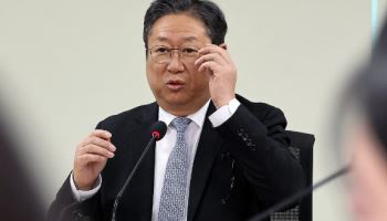 “너부터 살아봐"…與 황희, 폐버스를 청년주택으로