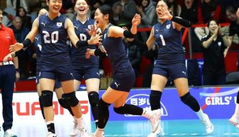 '리틀 김연경' 손서연 17점 맹폭… U-17 여자배구, 세계선수권 2연승