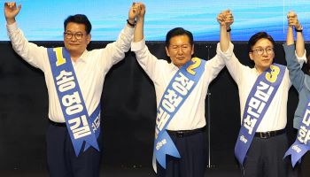 ‘金의 웃음도 鄭의 울상도 잠시’…최대 승부처, 호남·수도권만 남았다