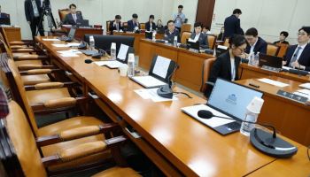 재검표 놓고 5시간 공방…與 빠진 '반쪽' 선관위 청문회(종합2보)