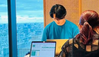 '씨엔블루 탈퇴' 이종현, 8년 만에 근황 공개 "살아보려 일 배워"