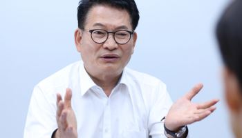[인터뷰]"文정부 때 누구도 못했던 종부세 기준상향·탈원전 속도조절 내가 관철"