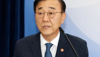 김윤덕 국토장관 “주택공급에 ‘영끌’…마른 수건 짜듯 속도 낼 것”