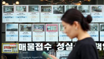 은행권 가계대출 석 달 연속 5조 넘게 늘어