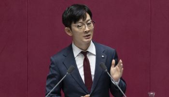 국힘 "李, 개헌 앞세운 권력연장 꼼수…'연임 없다' 밝혀야"
