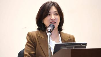 "주적 지우고 종전 구걸"…野 "李 광복절 경축사, 안보 무능 정점"