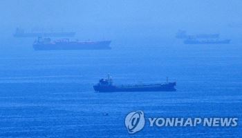 호르무즈 통항 사실상 멈췄다…토요일 5척·일요일 0척