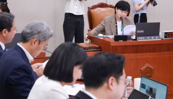 국회 법사위, 與 주도로 '조희대 출석요구' 의결…국힘 반발