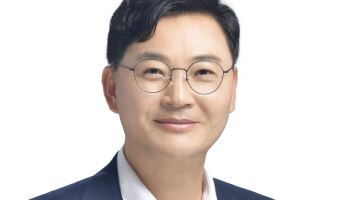 "100만장 아이돌 1.61%뿐… K팝, 성공신화 넘어 산업 전체 도약해야"