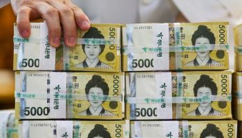 버려진 이불에 웬 돈다발이…가까스로 300만원 찾은 유족 사연