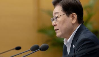 이 대통령, 명진 스님 입적 애도…"불교계 큰 어른 떠나보내"
