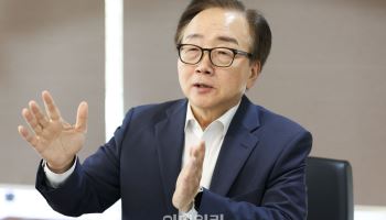 "호남 반도체 R&D 인력만이라도 주52시간 규제 풀자"